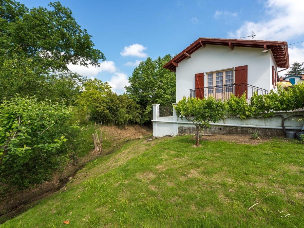 Basque Style House 15 Min From Bidart Beaches Holiday home Arcangues